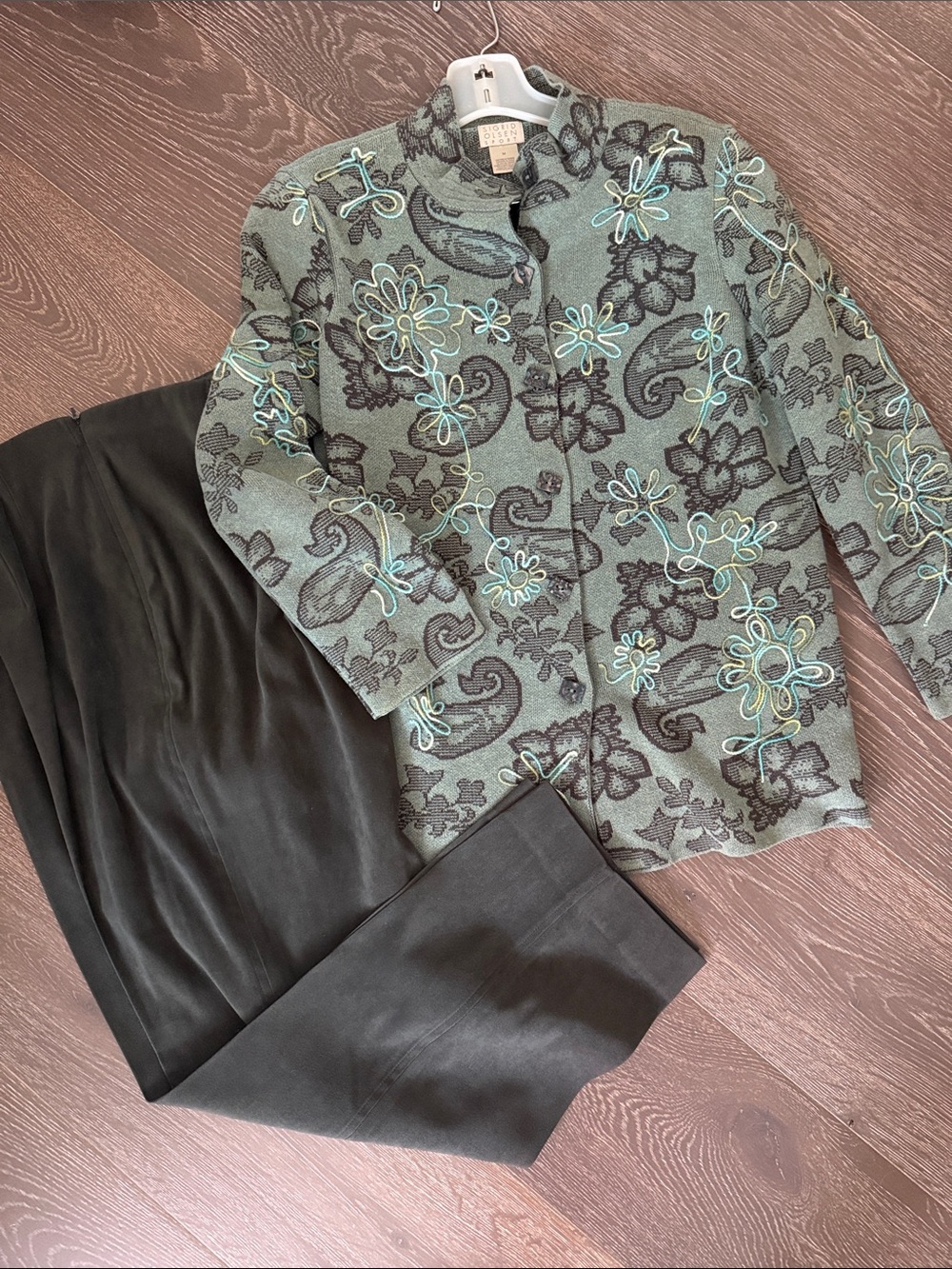 Sigrid Olsen Sport - Floral Embroidered Green Jacket. Size M